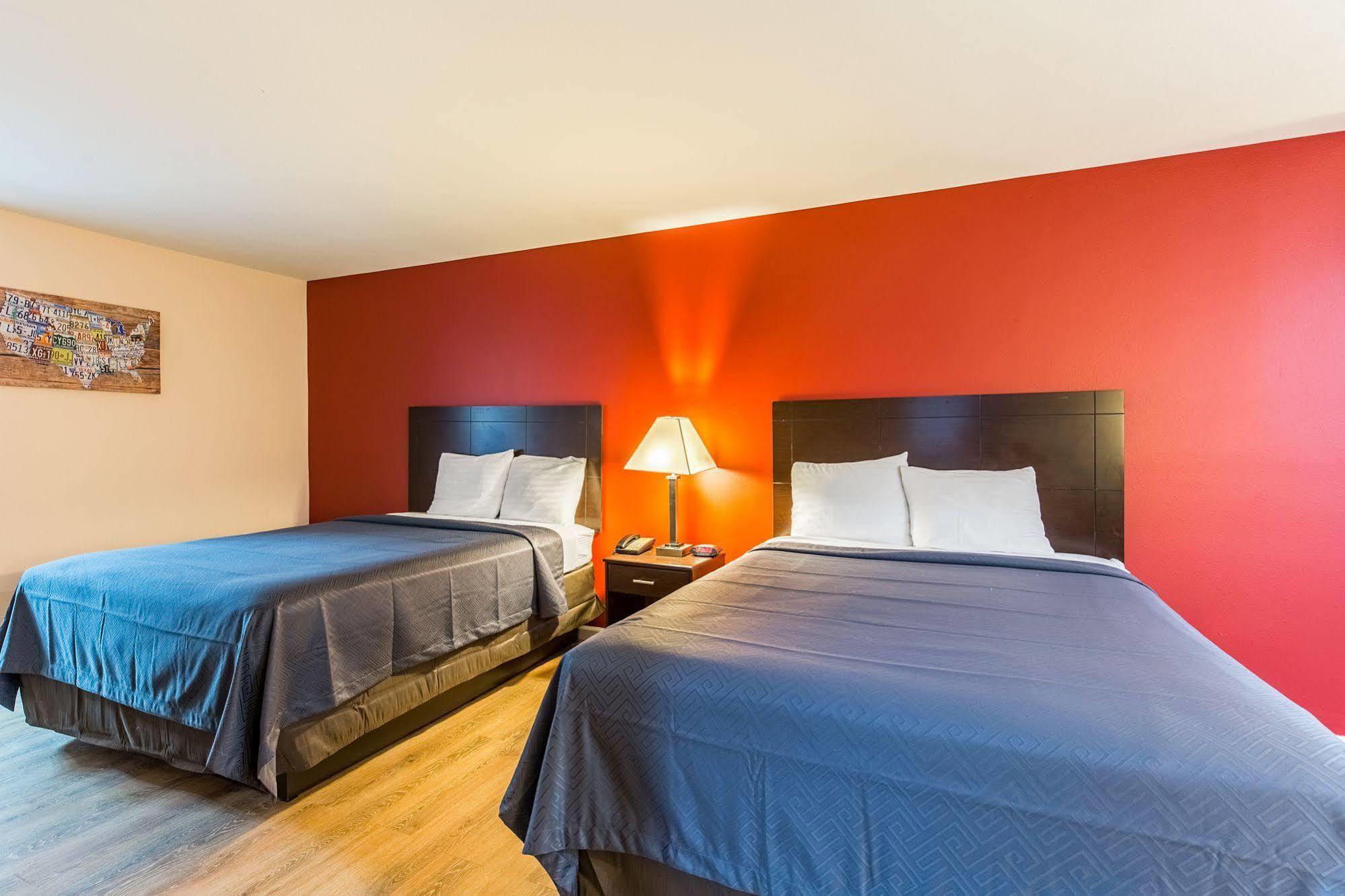 Quality Inn & Suites Bridge City Orange Экстерьер фото